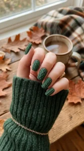 Deep Green Sweater Nails