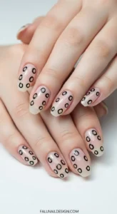 Minimal Leopard Lines