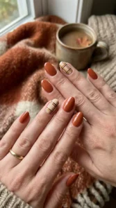 Minimalist Plaid Accent Nails